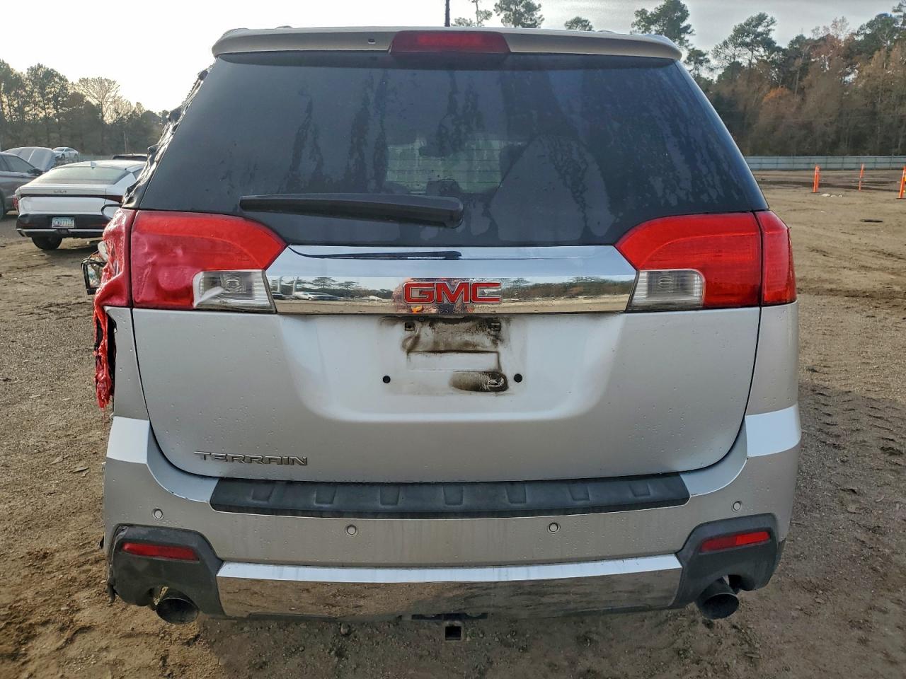 2013 GMC TERRAIN SLT photo 16