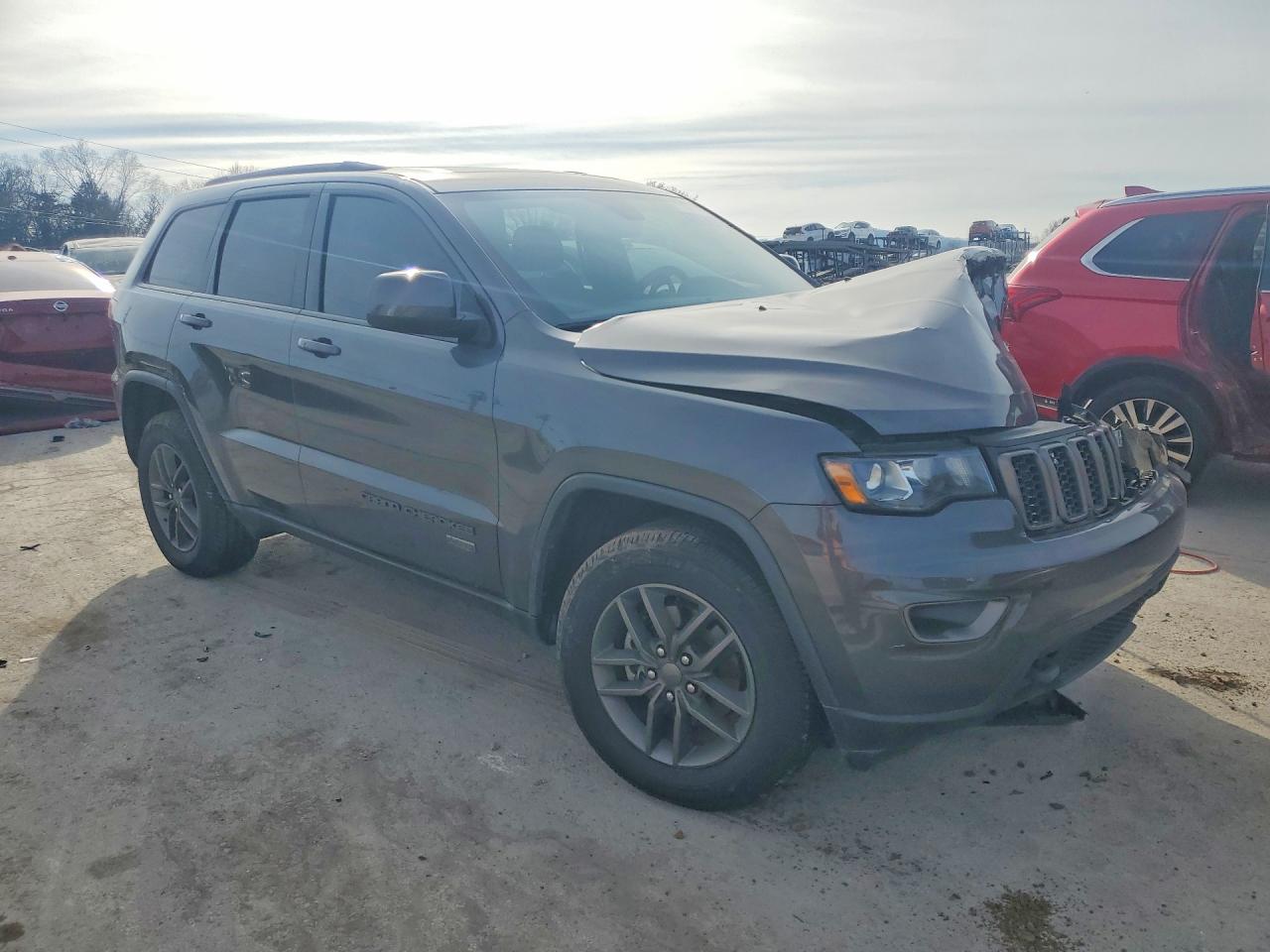 2016 JEEP GRAND CHEROKEE LAREDO photo 7