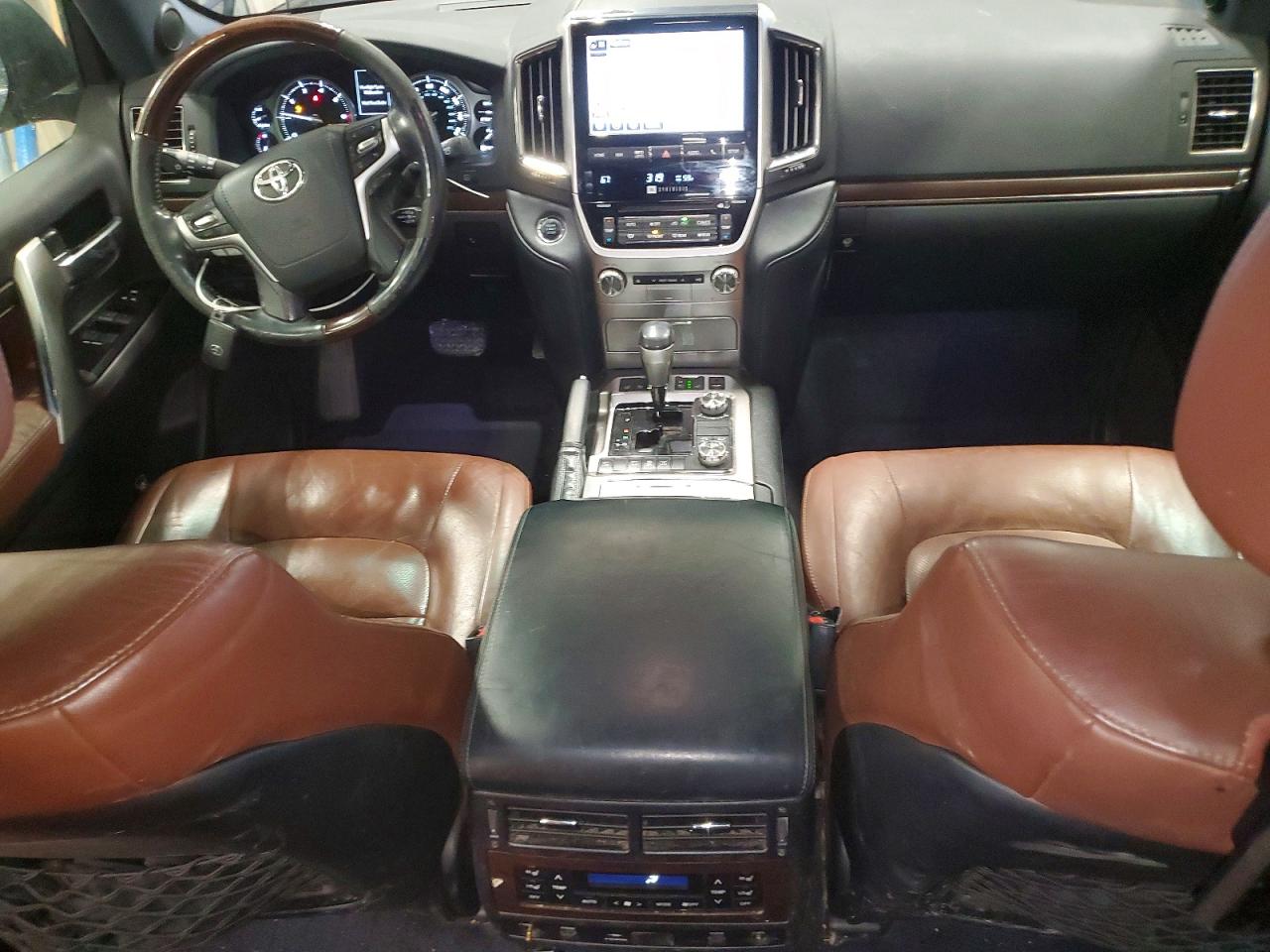 2016 TOYOTA LAND CRUISER BASE photo 22