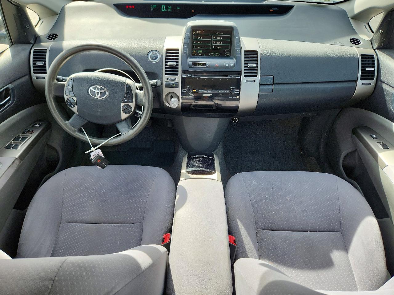 2009 TOYOTA PRIUS BASE photo 8