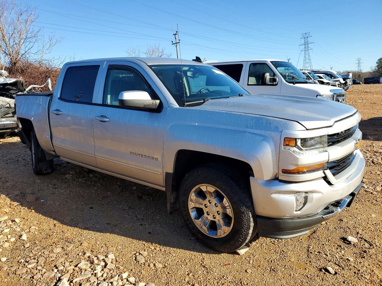 2018 CHEVROLET SILVERADO K1500 LT photo 7