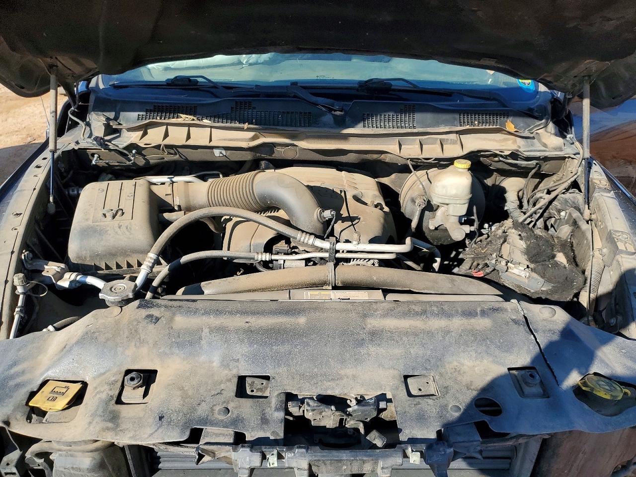 2016 RAM 1500 SLT photo 21