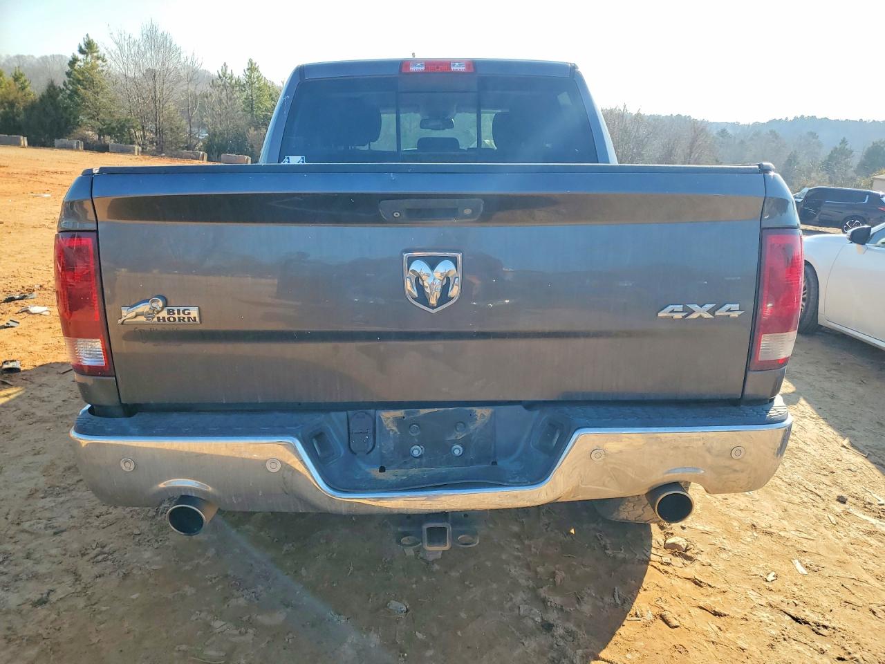 2016 RAM 1500 SLT photo 11