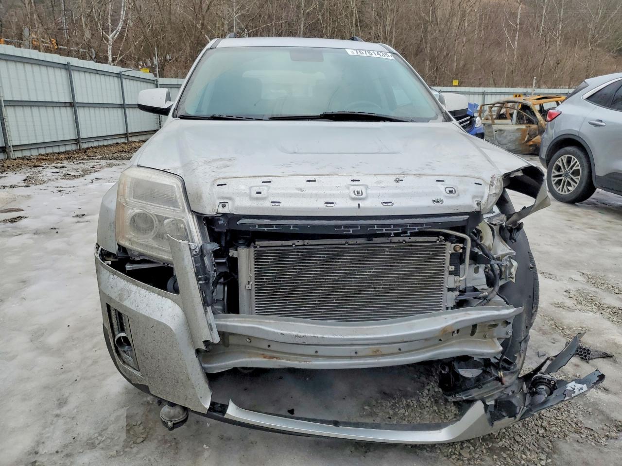 2013 GMC TERRAIN SLE photo 13