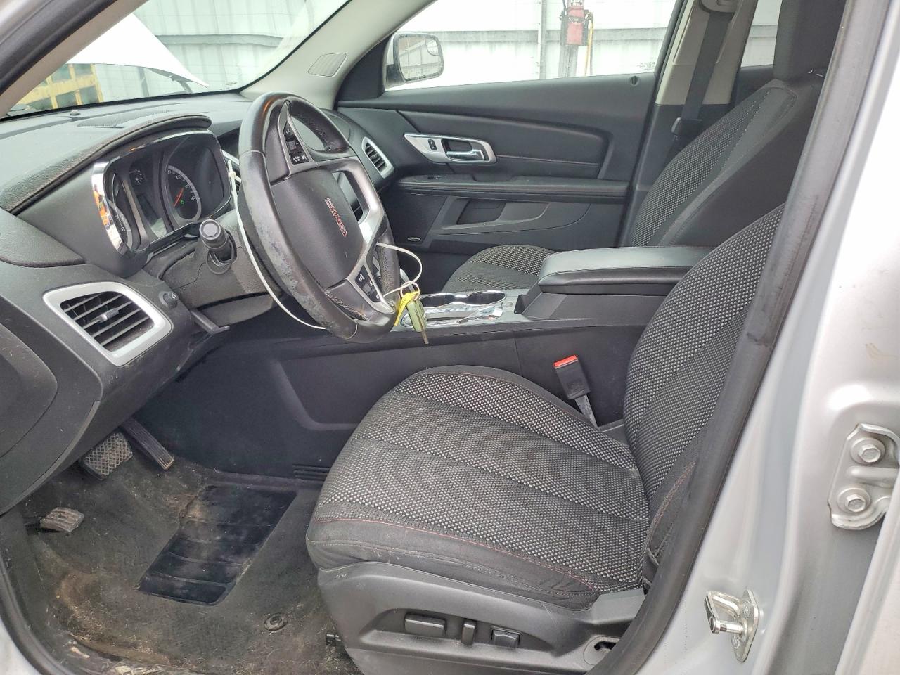 2013 GMC TERRAIN SLE photo 19