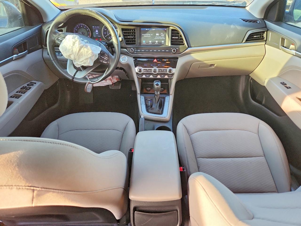2020 HYUNDAI ELANTRA VALUE EDITION photo 8