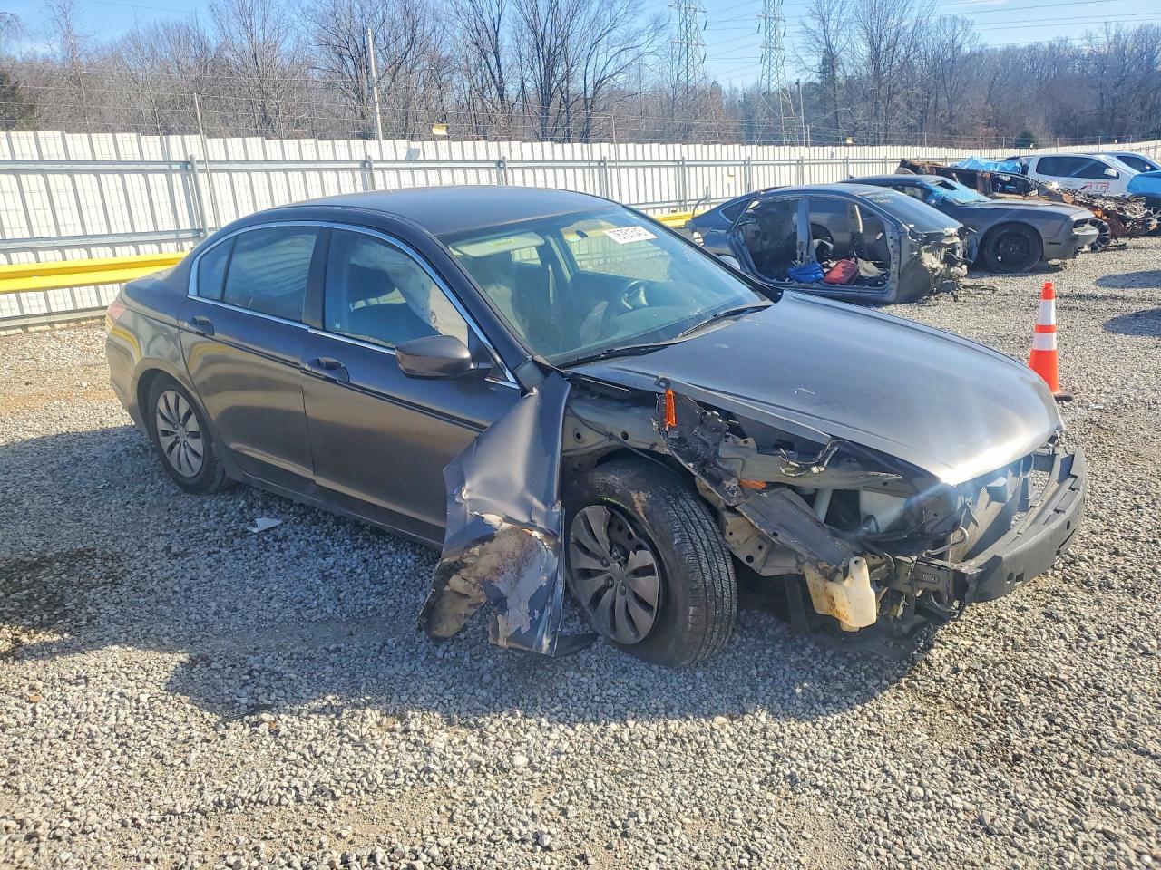 2012 HONDA ACCORD LX photo 4