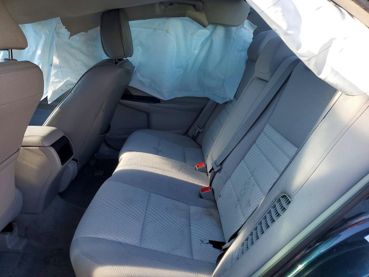 2017 TOYOTA CAMRY photo 10