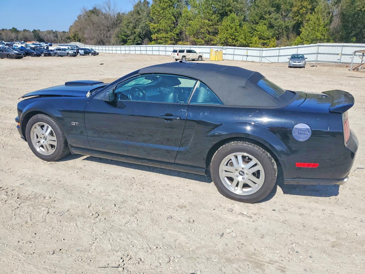 2007 FORD MUSTANG GT photo 3