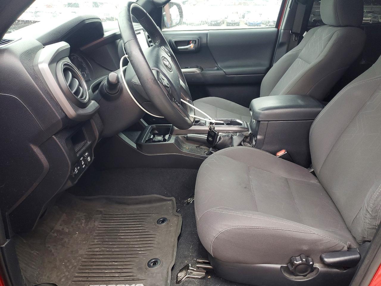2017 TOYOTA TACOMA DOUBLE CAB photo 7