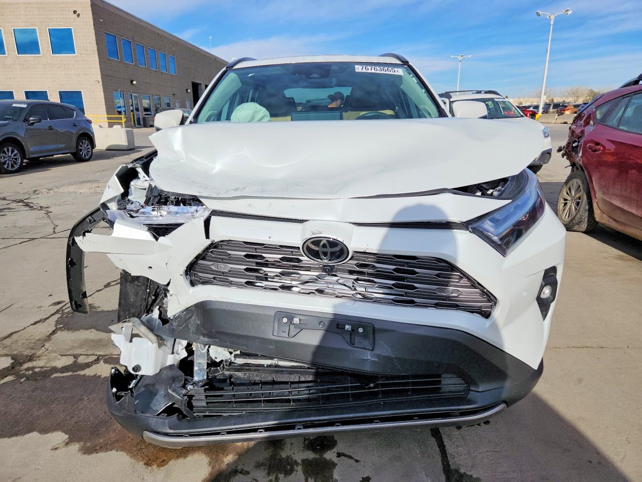2025 TOYOTA RAV4 LIMITED photo 13