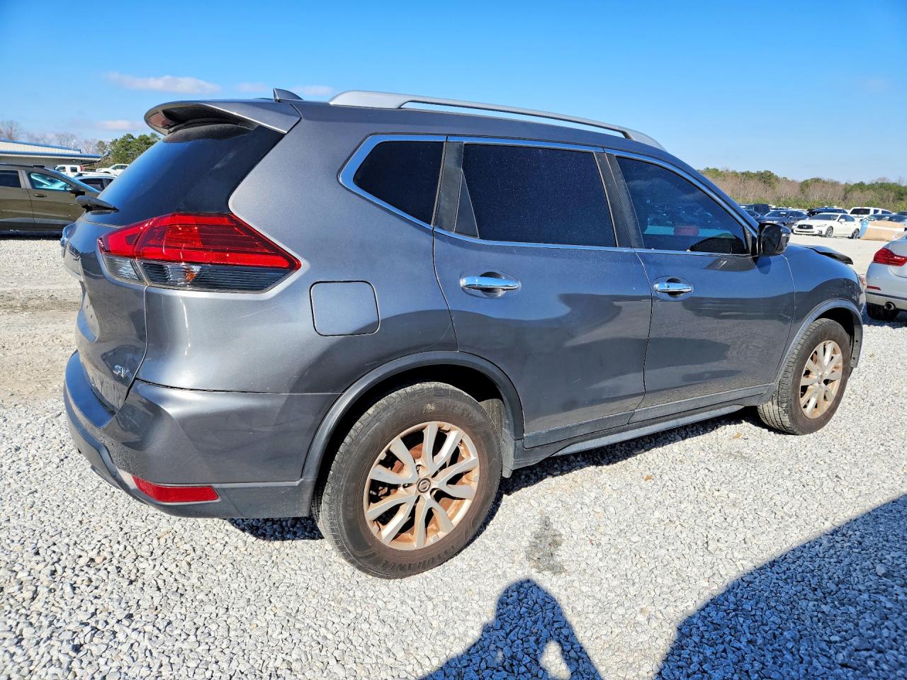 2017 NISSAN ROGUE S photo 5