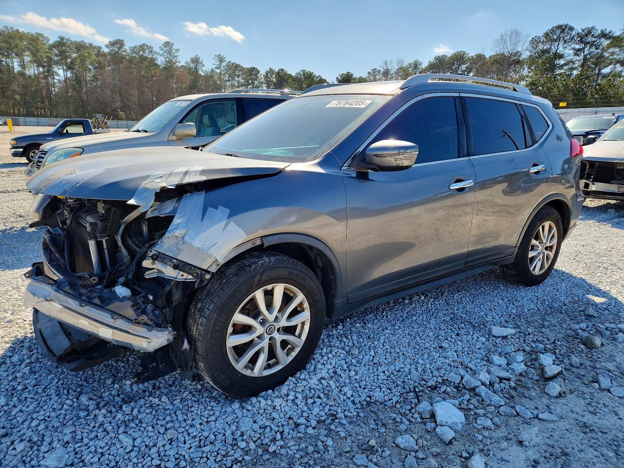 2017 NISSAN ROGUE