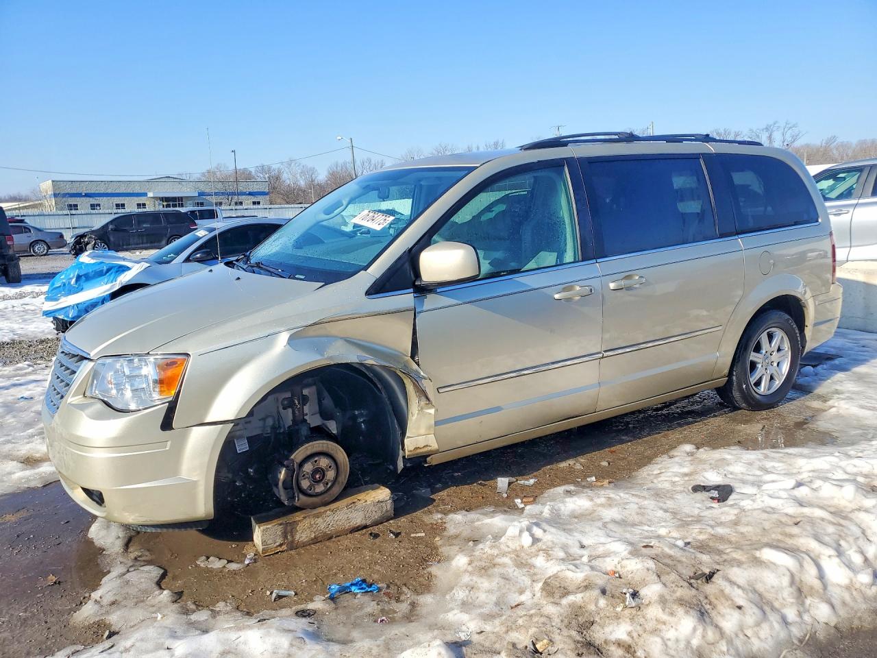 2010 CHRYSLER TOWN & COUNTRY