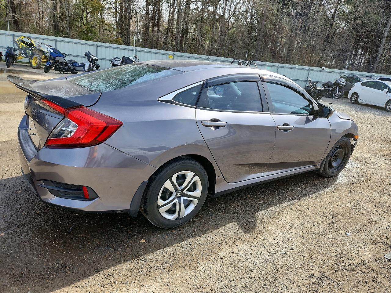 2016 HONDA CIVIC LX photo 5