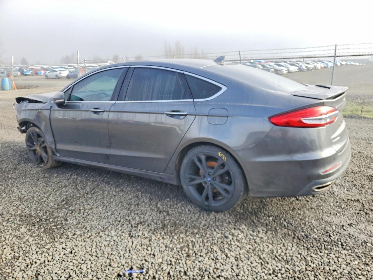 2020 FORD FUSION TITANIUM photo 4