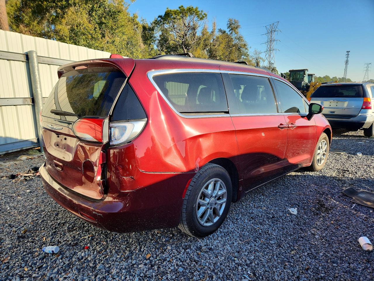 2020 CHRYSLER VOYAGER LXI photo 5
