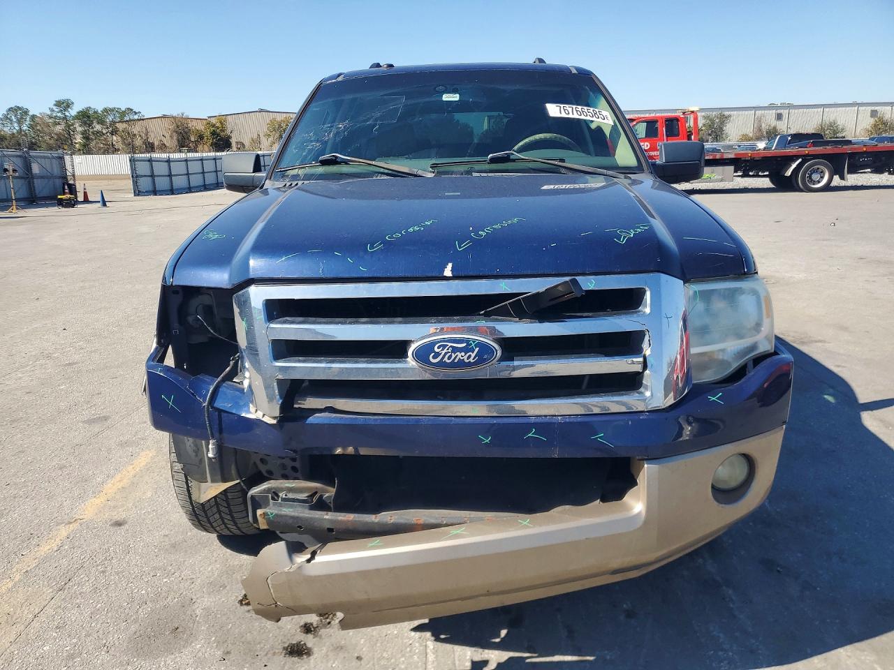 2011 FORD EXPEDITION EL XLT photo 5