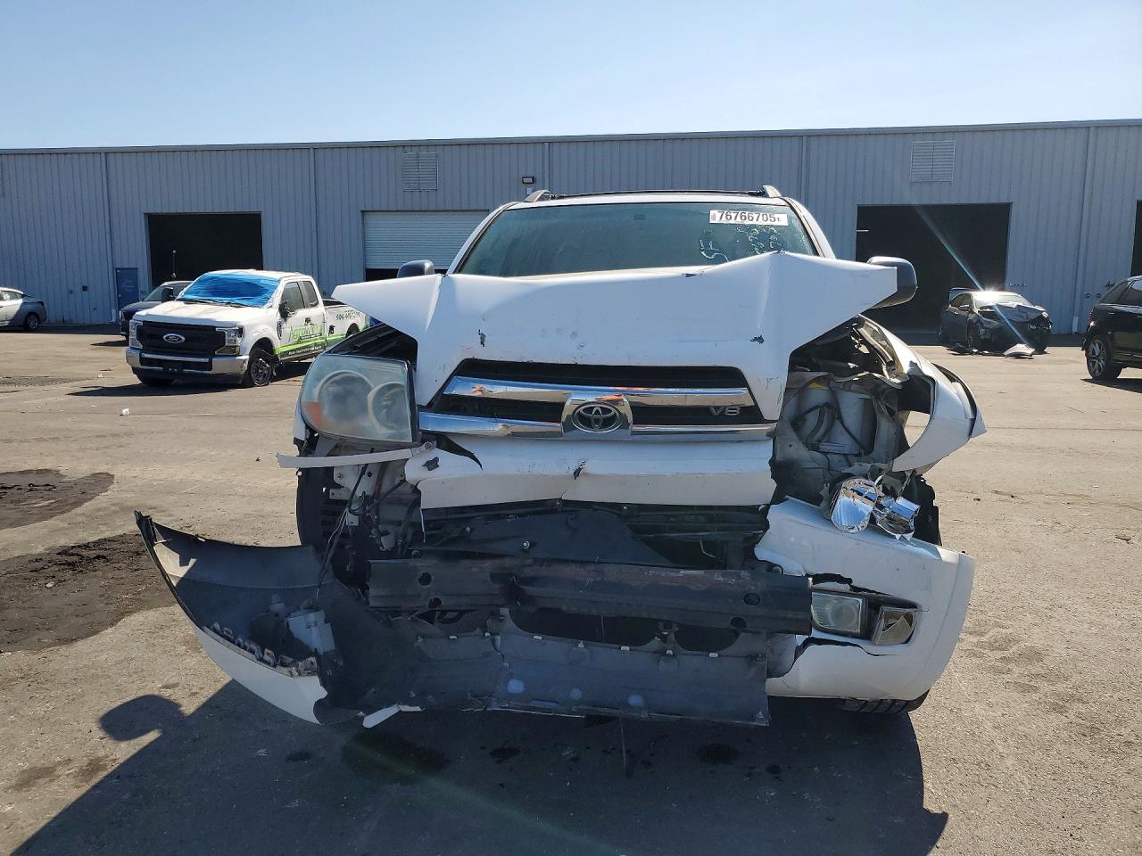 2005 TOYOTA 4RUNNER SR5 photo 9