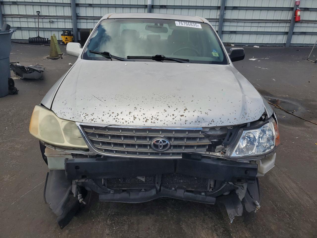 2004 TOYOTA AVALON XLS photo 9