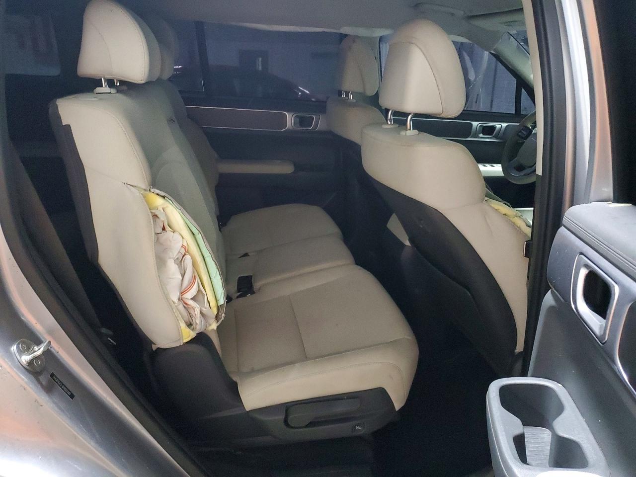 2024 HYUNDAI SANTA FE SE photo 31