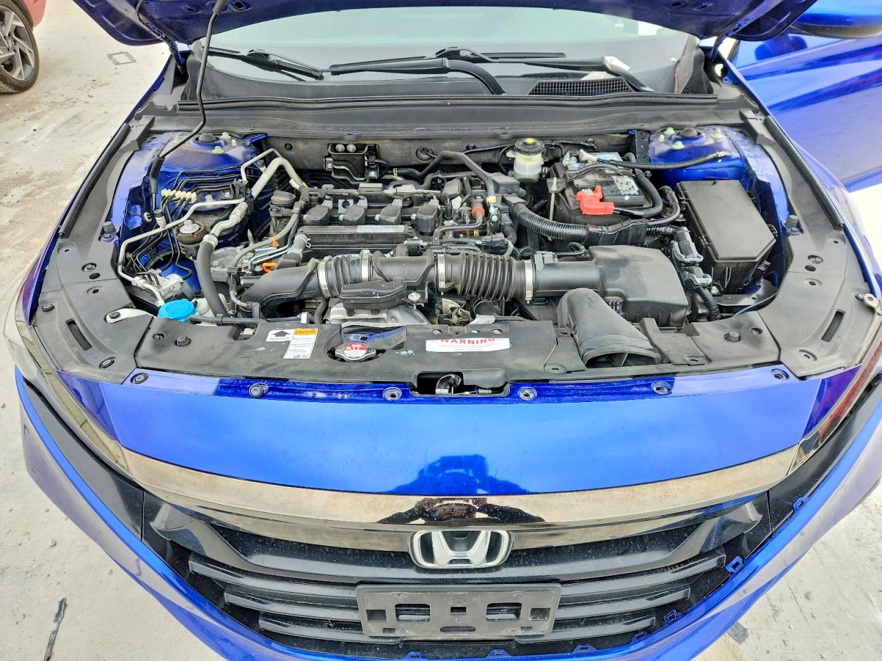 2018 HONDA ACCORD SPORT photo 31