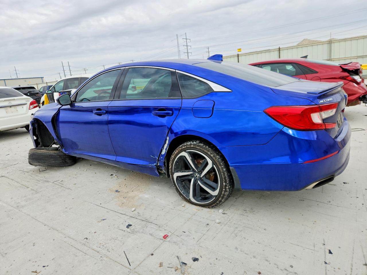 2018 HONDA ACCORD SPORT photo 4