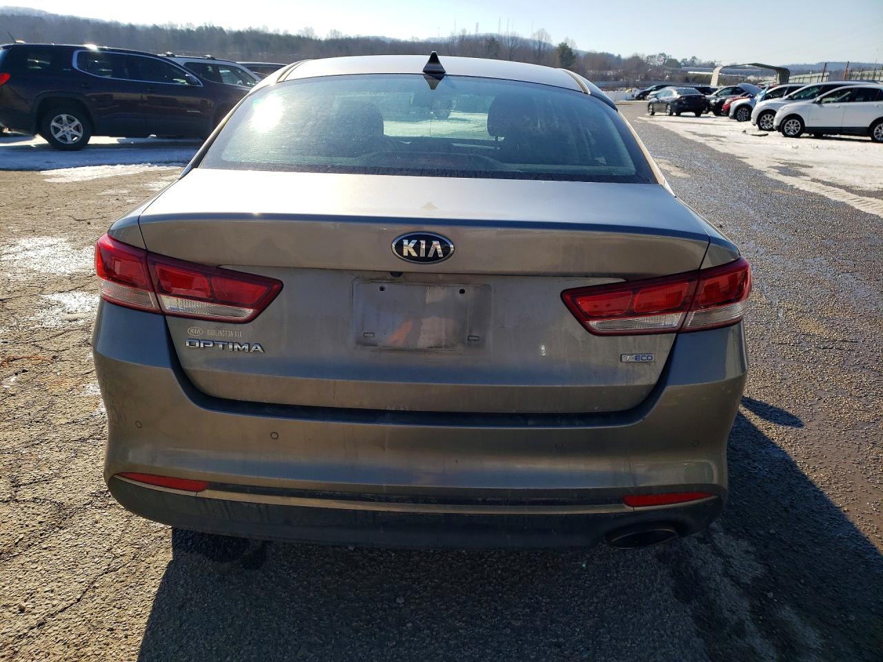 2018 KIA OPTIMA photo 6