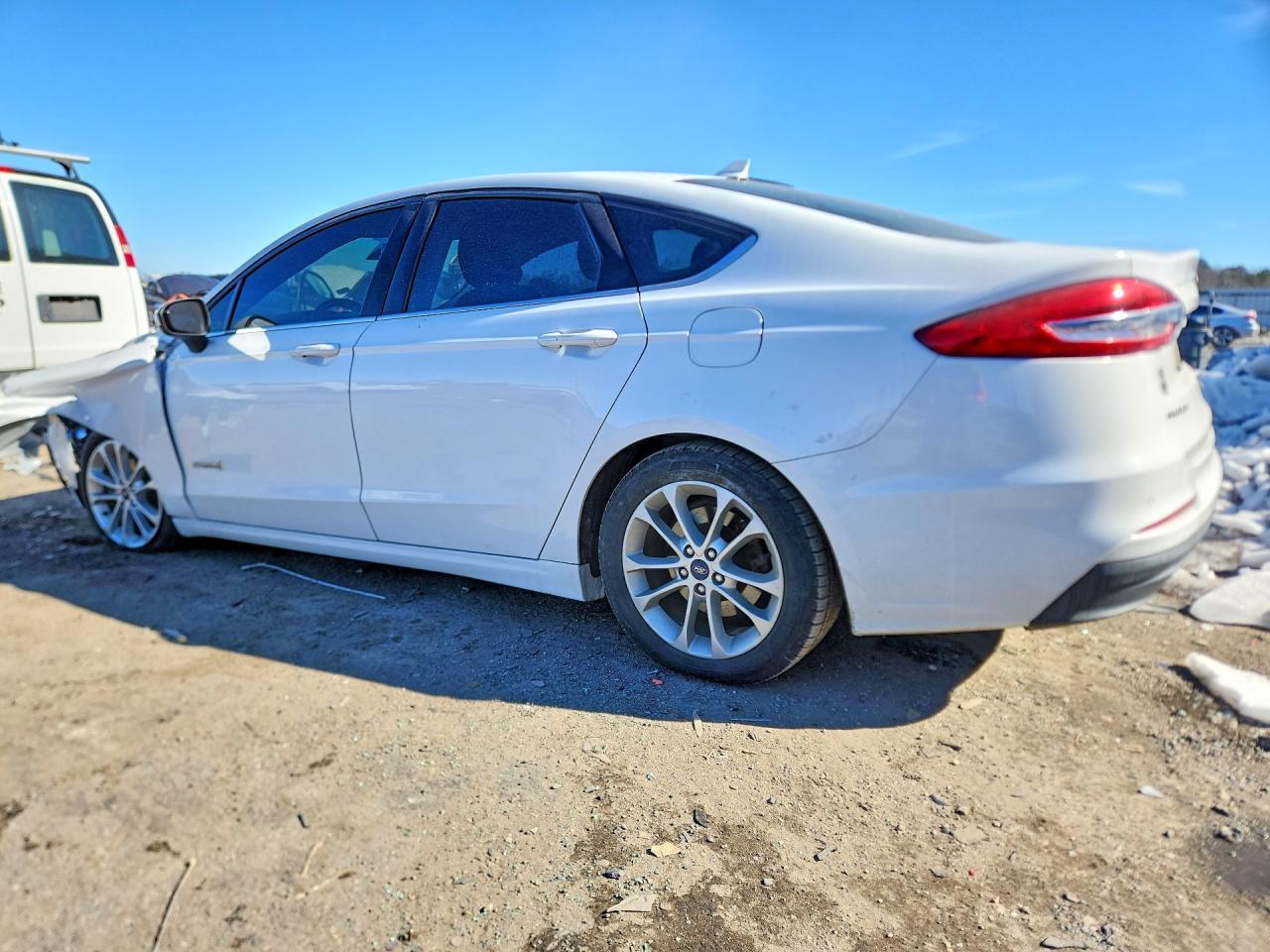 2019 FORD FUSION SE photo 2