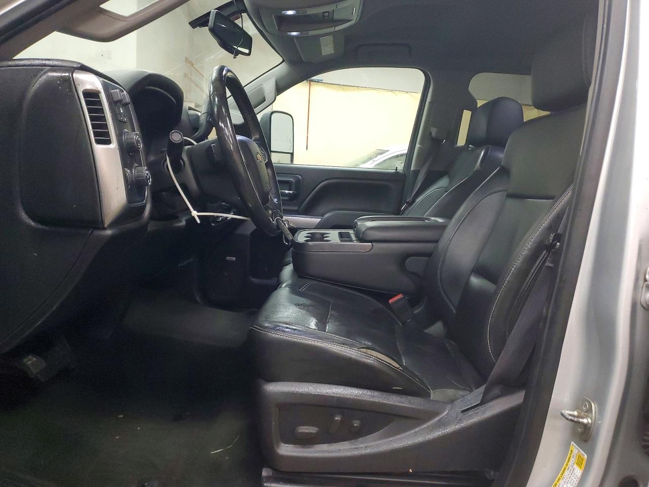 2015 CHEVROLET SILVERADO K2500 HEAVY DUTY LT photo 13