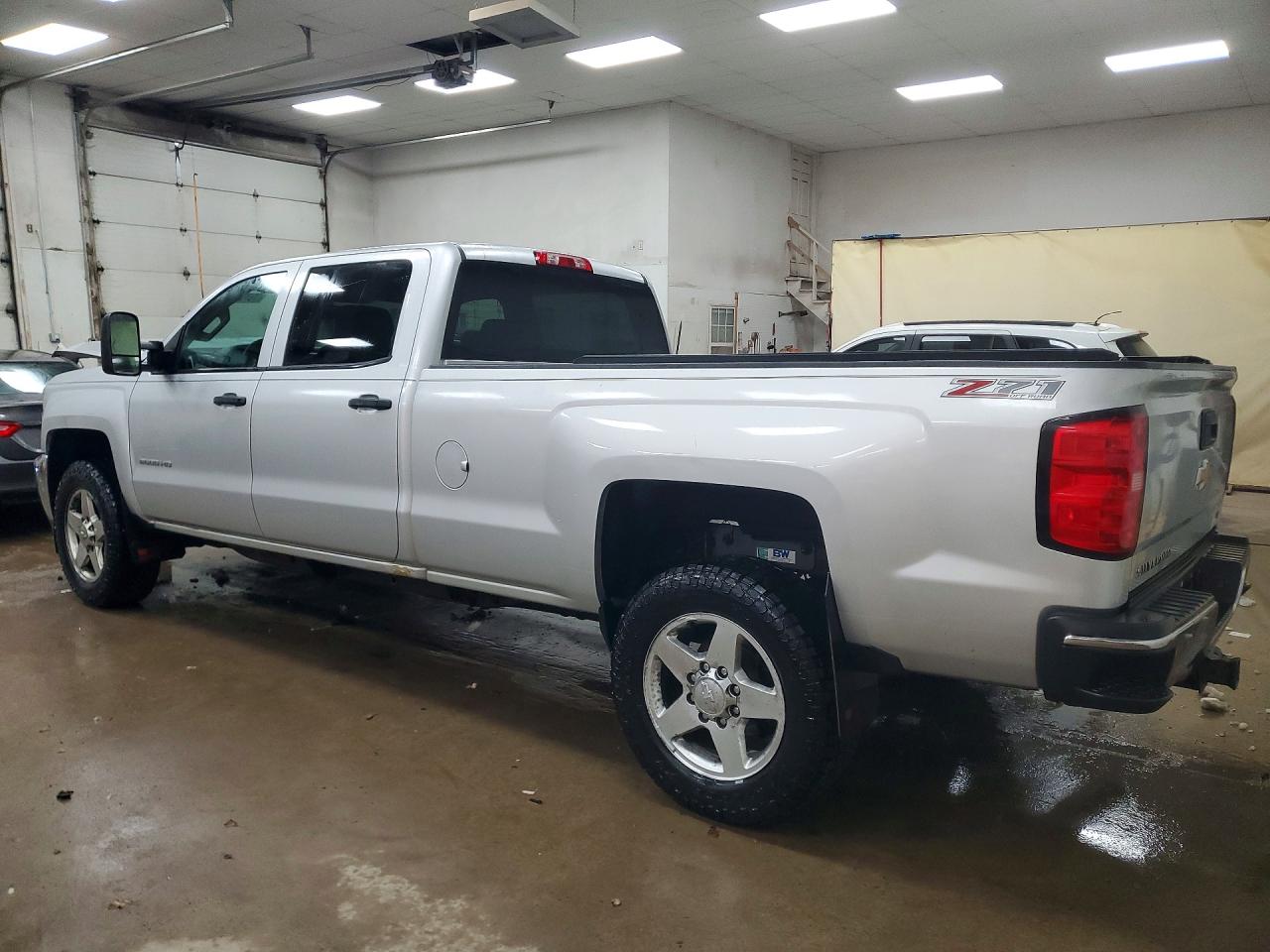 2015 CHEVROLET SILVERADO K2500 HEAVY DUTY LT photo 3