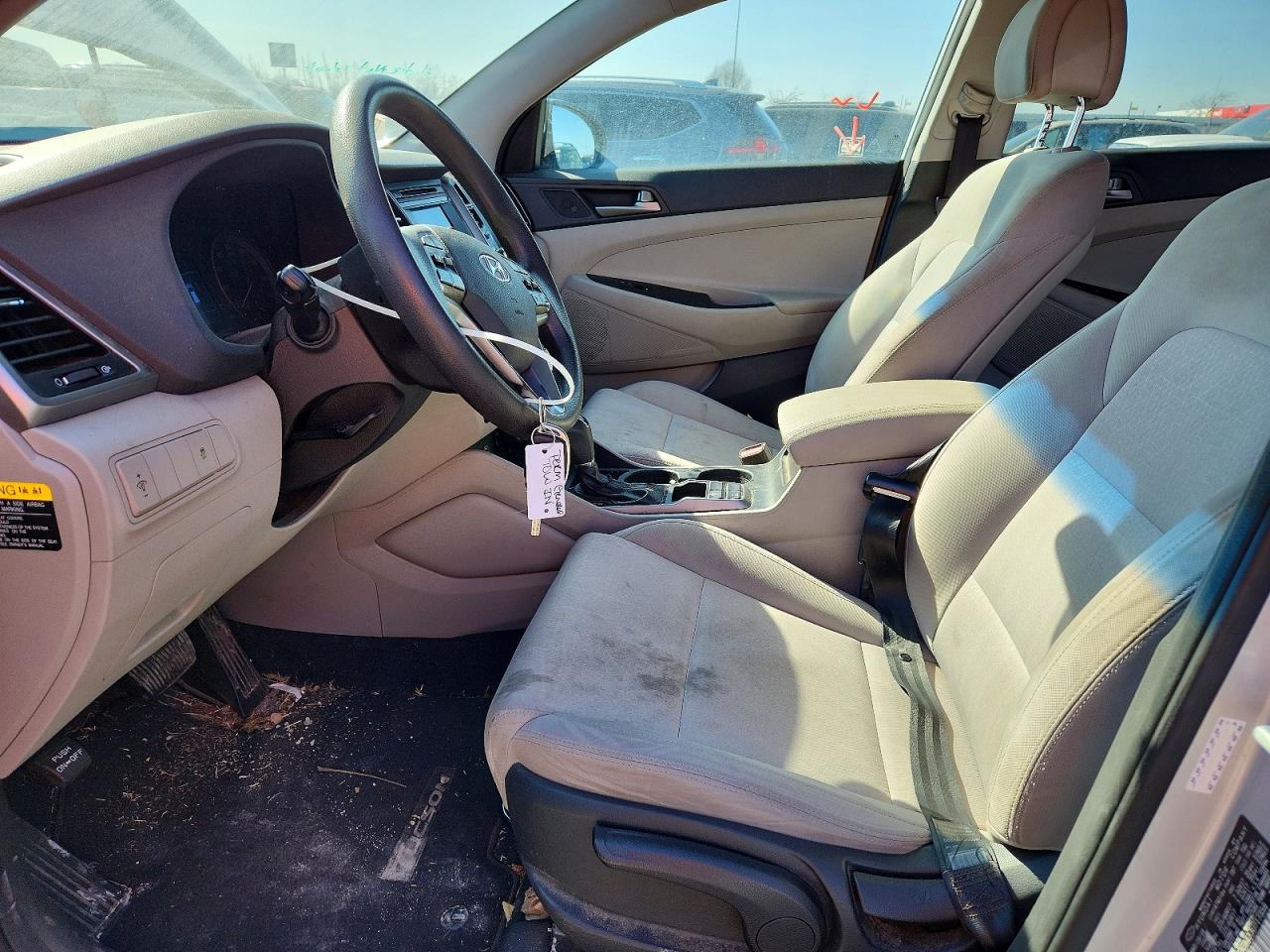 2018 HYUNDAI TUCSON SE photo 7