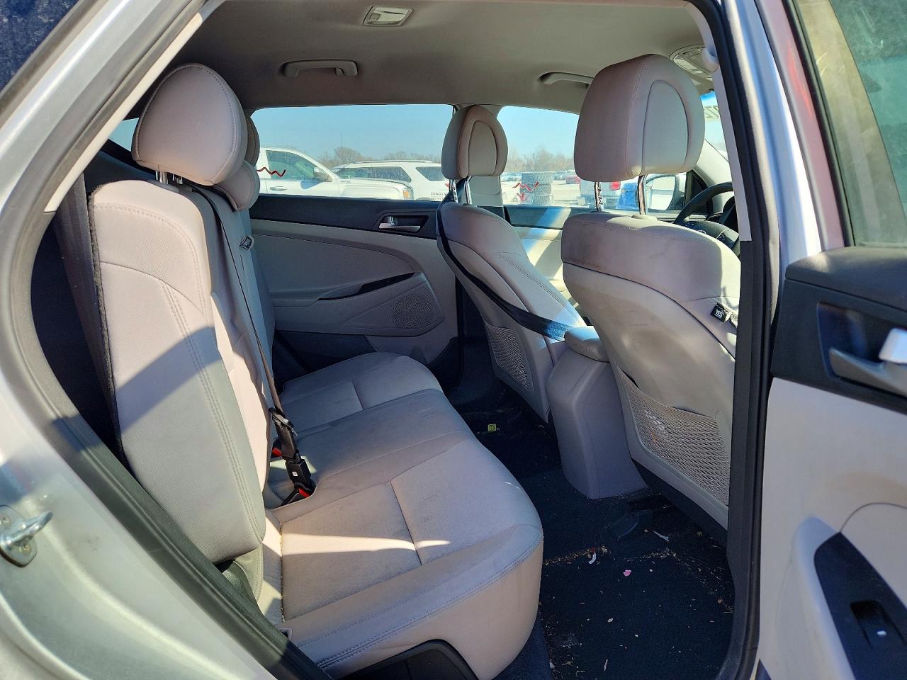 2018 HYUNDAI TUCSON SE photo 10
