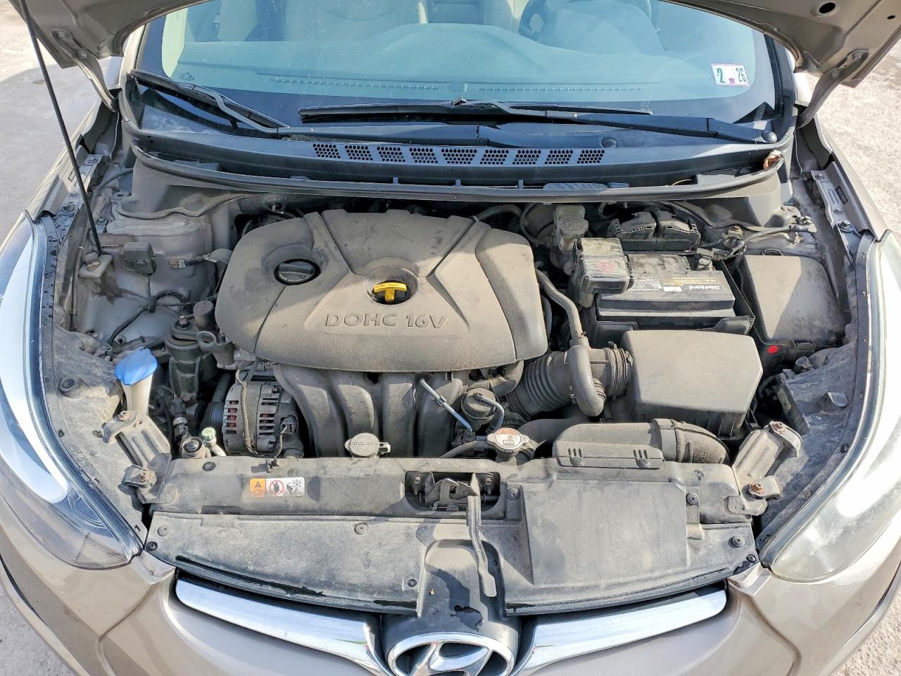 2016 HYUNDAI ELANTRA SE photo 11
