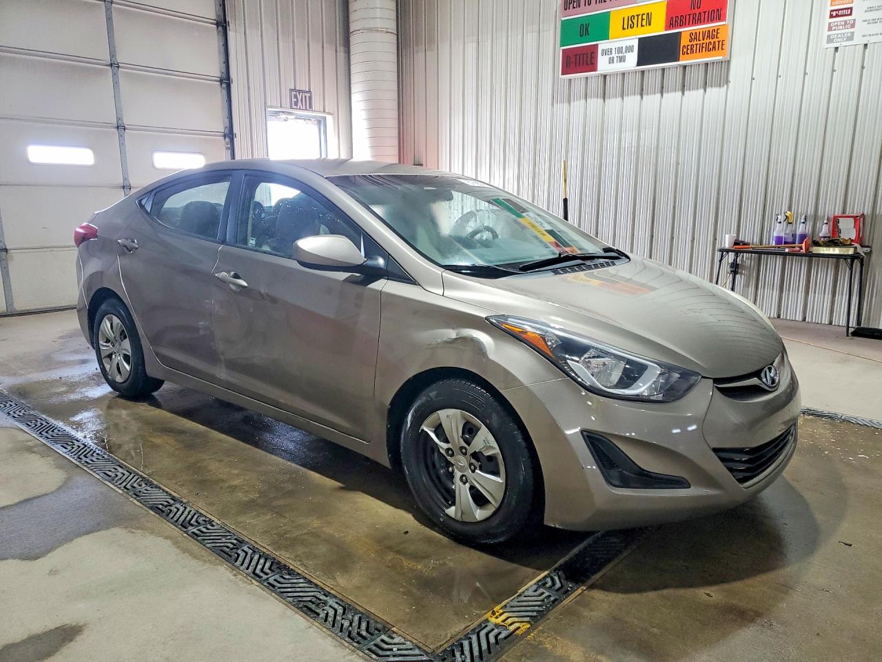 2016 HYUNDAI ELANTRA SE photo 4