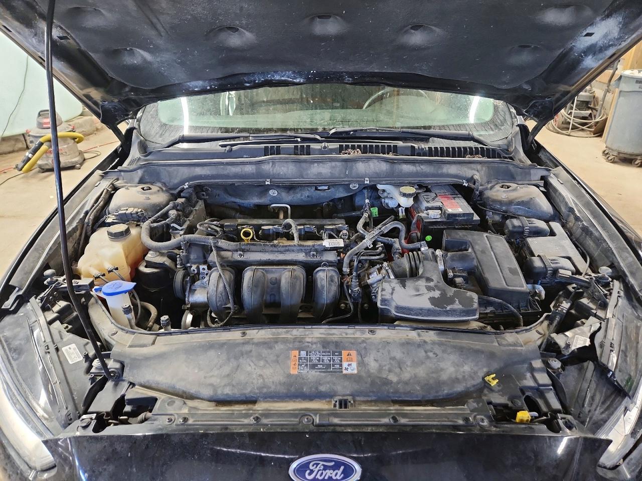 2016 FORD FUSION SE photo 11