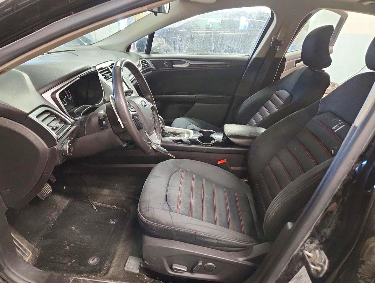 2016 FORD FUSION SE photo 7