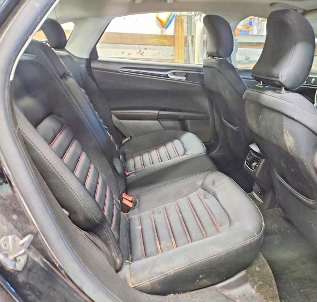 2016 FORD FUSION SE photo 10