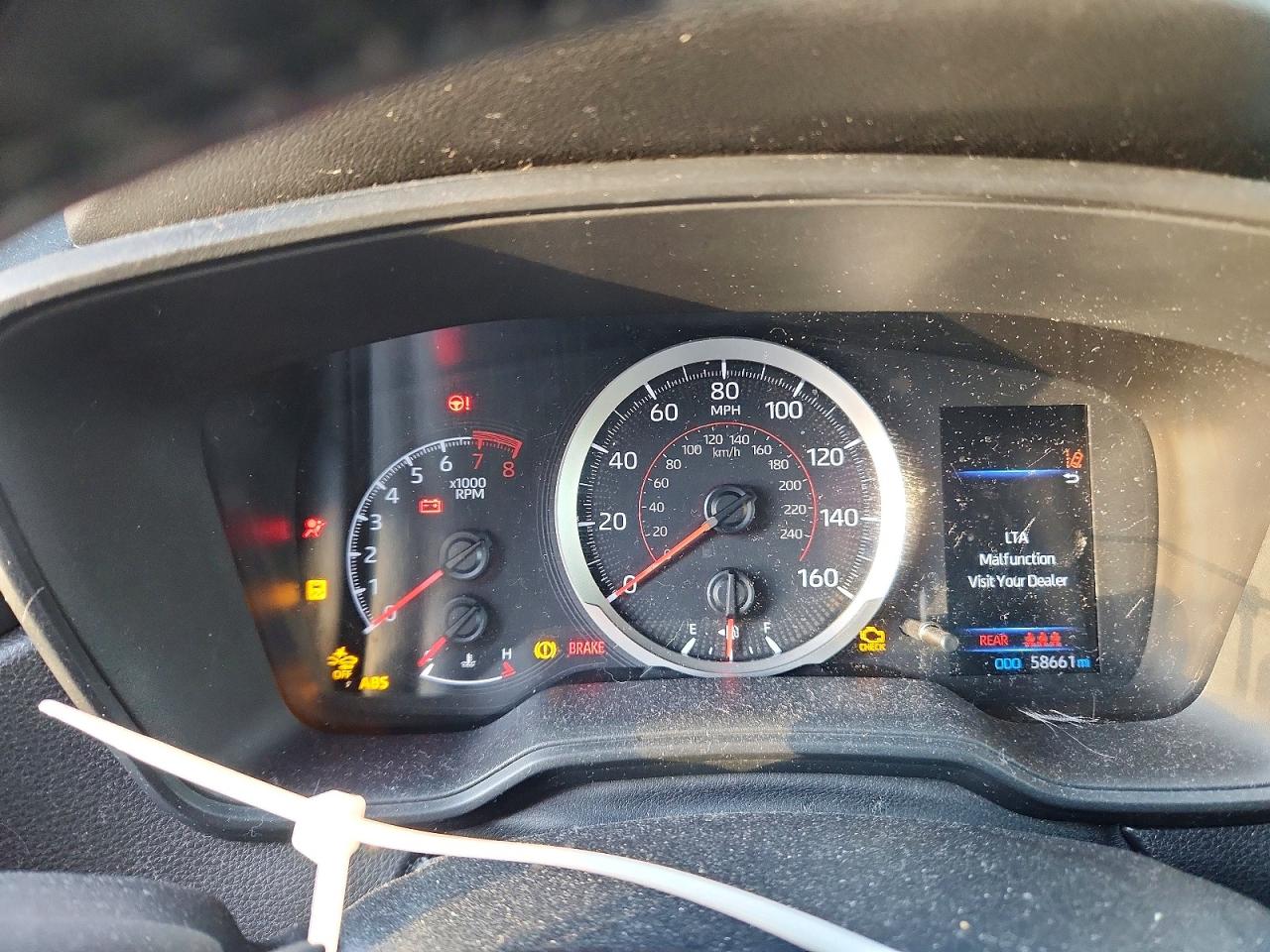 2020 TOYOTA COROLLA SE photo 25