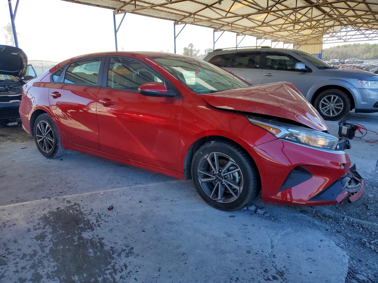 2023 KIA FORTE LX photo 4