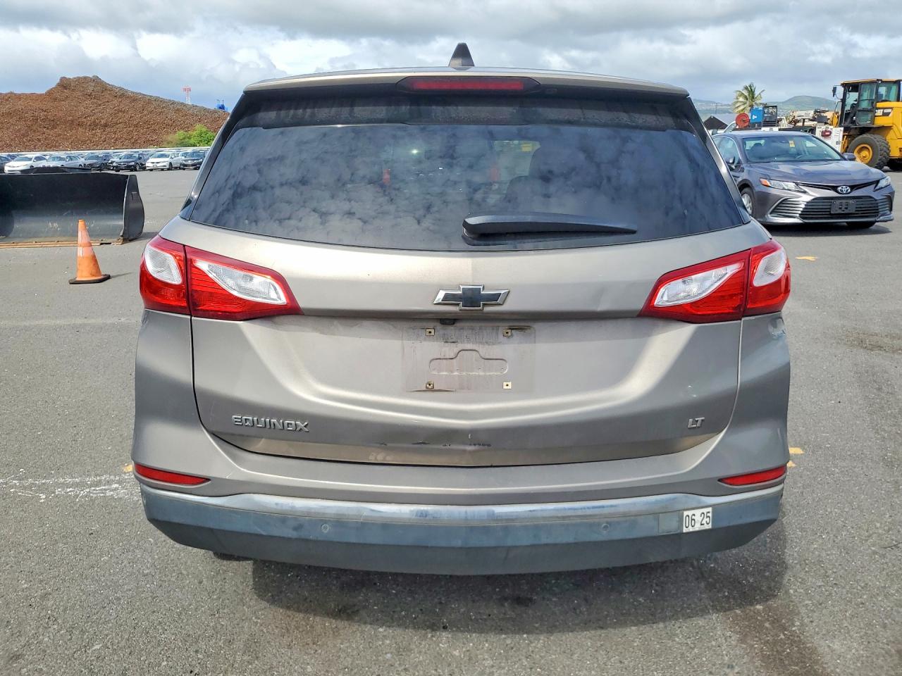 2018 CHEVROLET EQUINOX LT photo 6