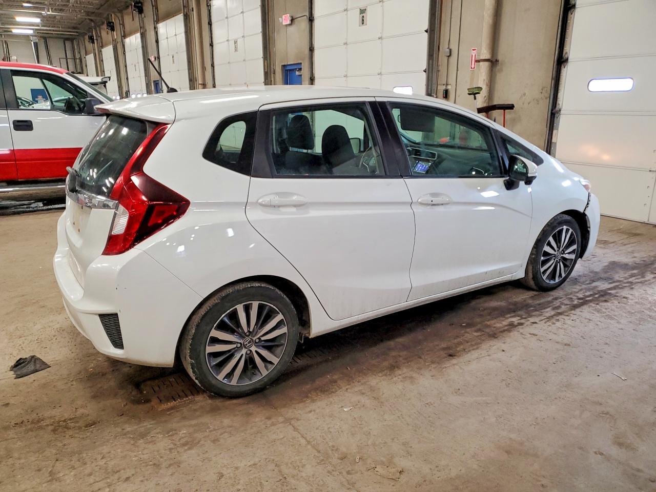 2015 HONDA FIT EX photo 5