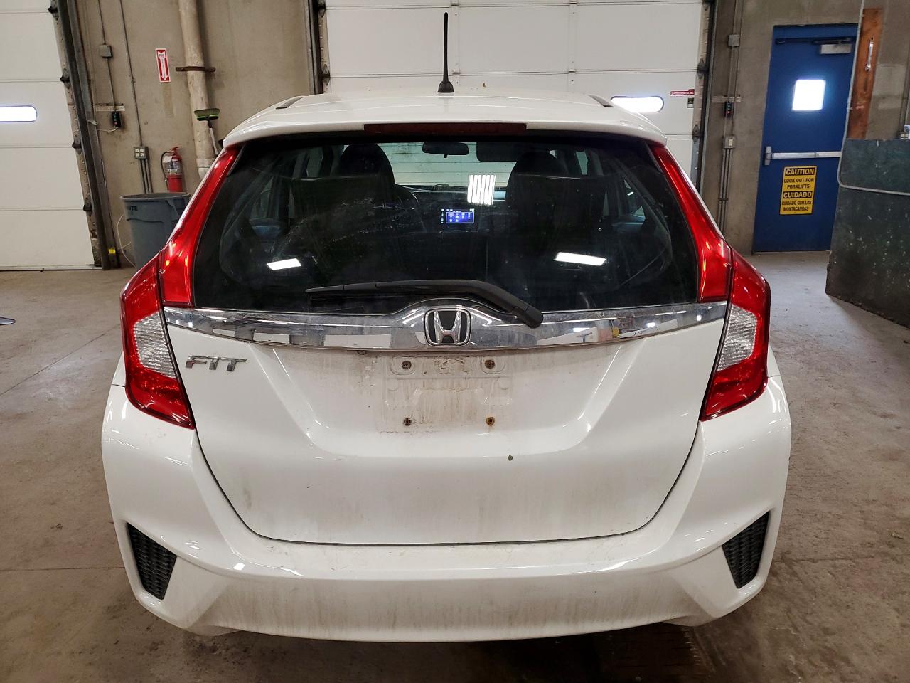 2015 HONDA FIT EX photo 11