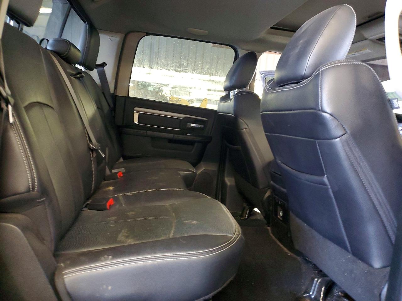 2018 RAM 1500 SPORT photo 19