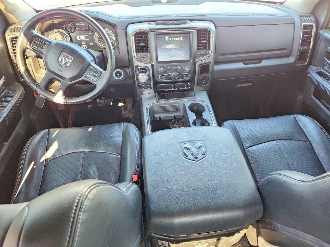 2018 RAM 1500 SPORT photo 15