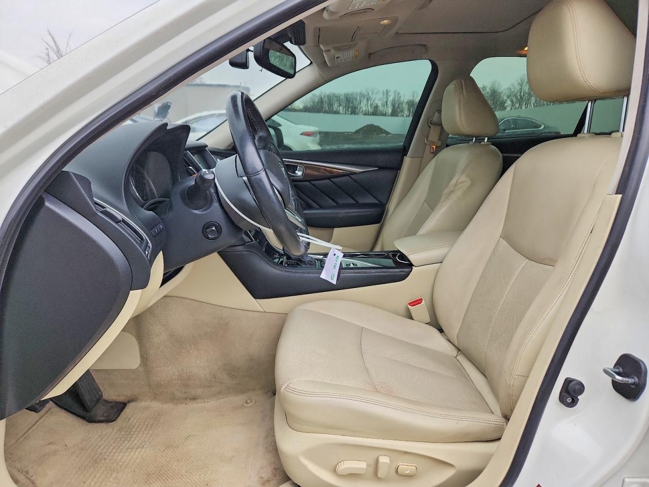 2018 INFINITI Q50 photo 7