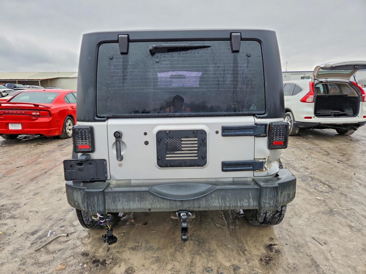 2011 JEEP WRANGLER SPORT photo 11