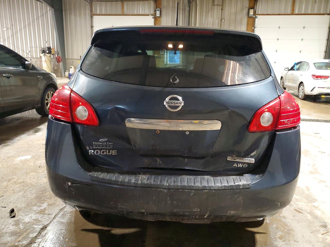 2013 NISSAN ROGUE S photo 6