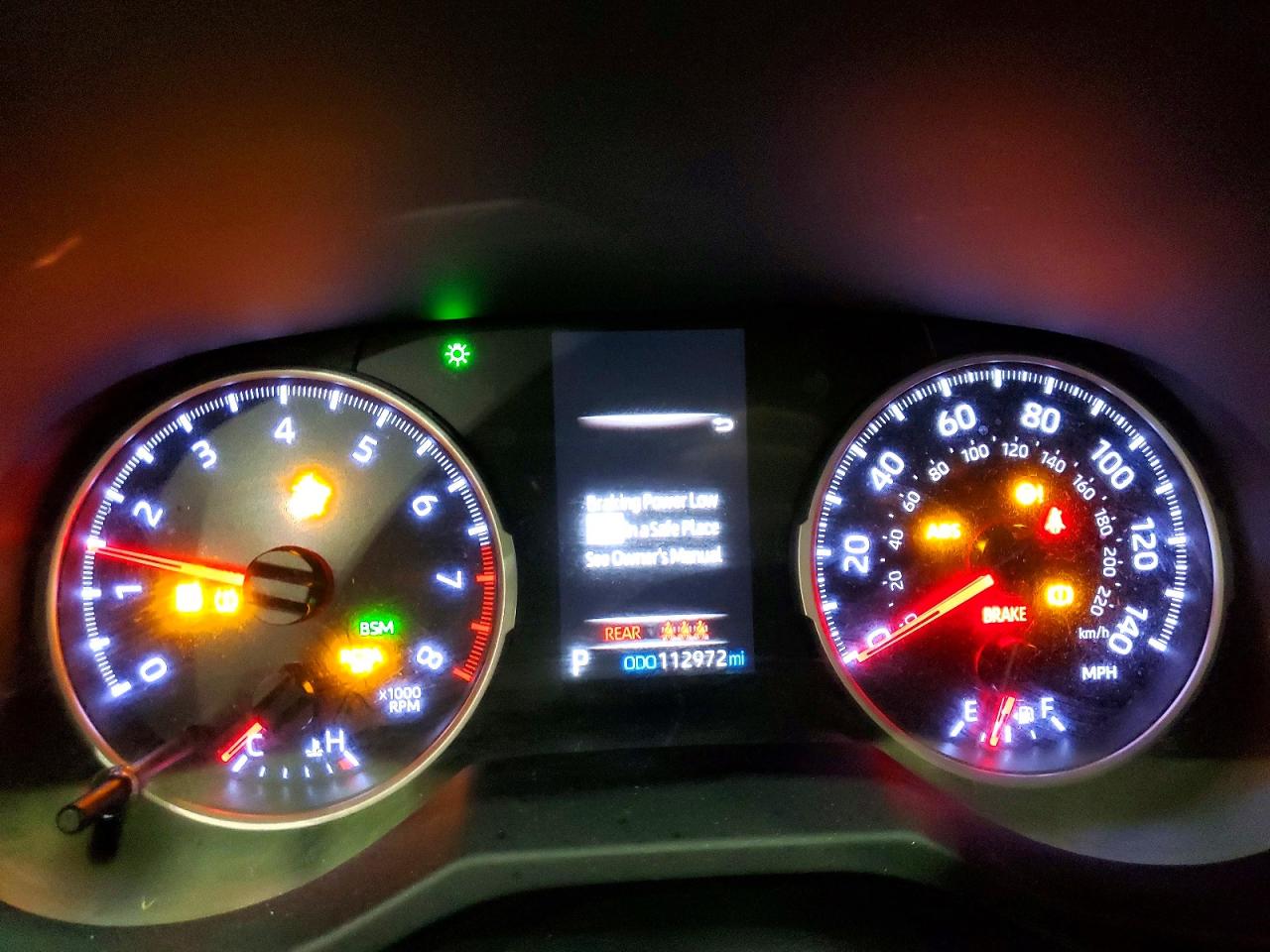 2019 TOYOTA RAV4 XLE photo 17