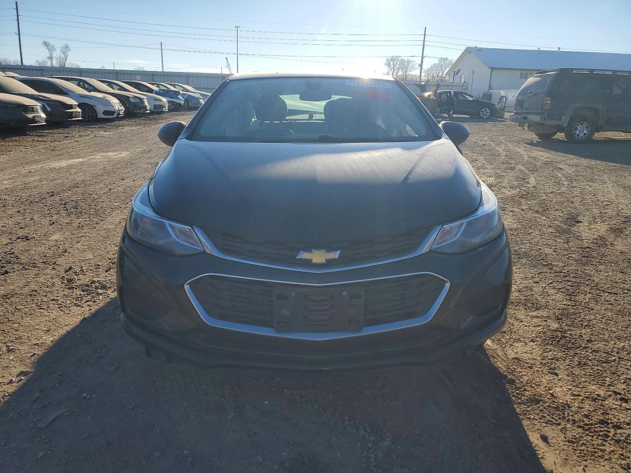 2017 CHEVROLET CRUZE LT photo 5